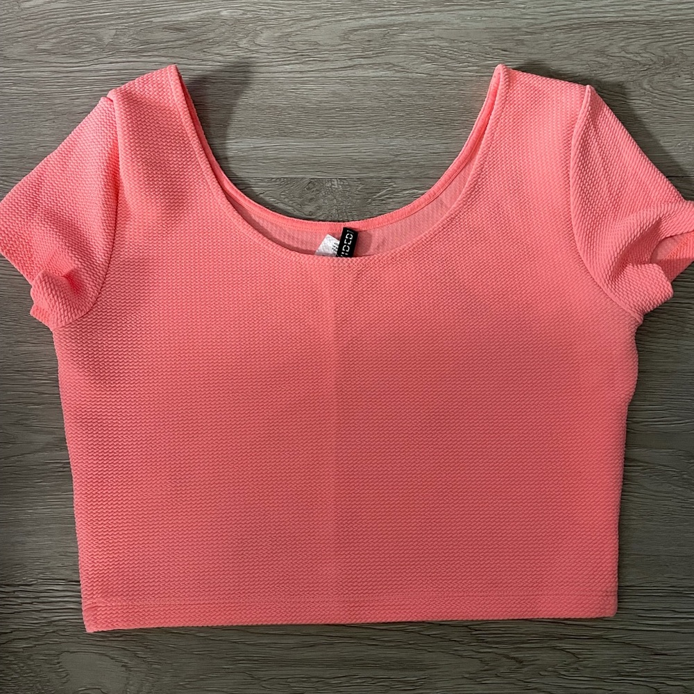 H&M crop top